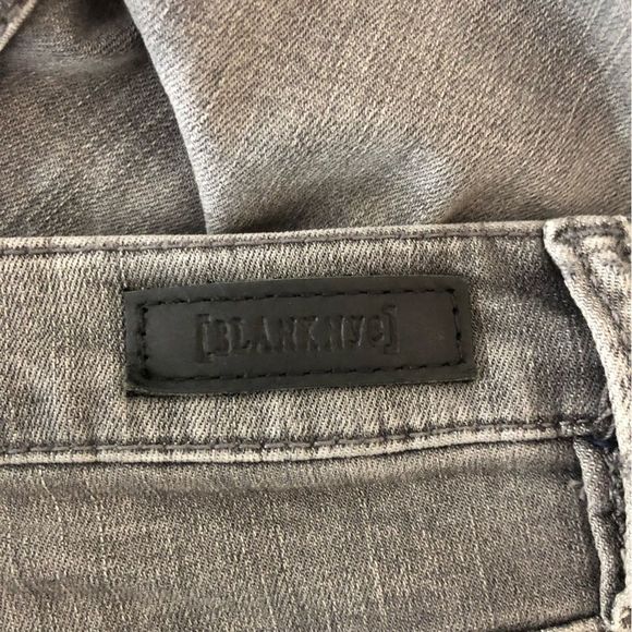 BLANK NYC The Great Jones Distressed High Rise Grey Scissor Cut Hem Skinny Jean - Picture 7 of 13